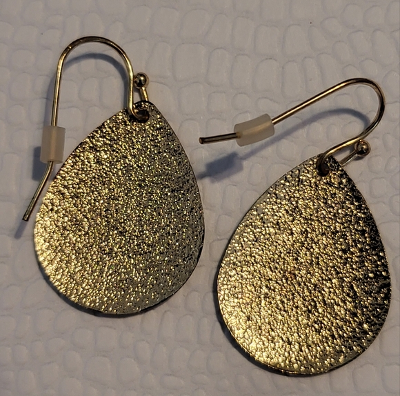 Peacock Feather Design Earrings - Picture 2 of 3